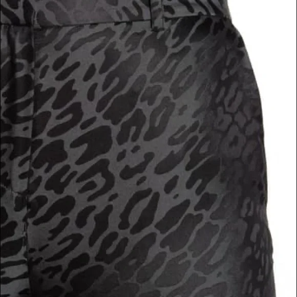 NWT.  Equipment Silk Wide Leg Pants. Very sexy and feminine silk fabric! - Picture 5 of 8